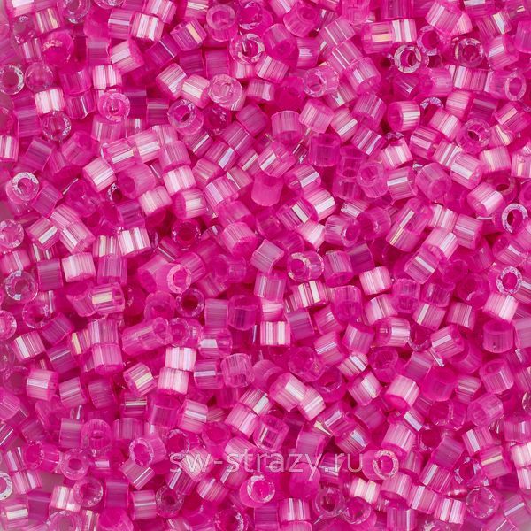 Delica Beads 11/0 DB1808 Dyed Fuchsia Silk Satin