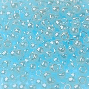 Бисер круглый 11/0 #0143 Цейлон, бледно-голубой/перламутровый