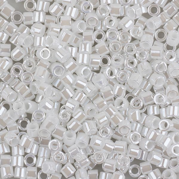 Delica Beads 10/0 DB201 White Pearl