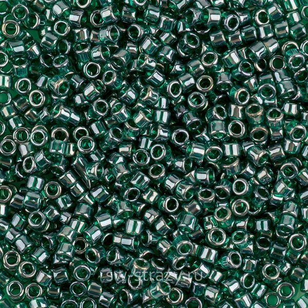 Бисер Treasures 11/0 #0118 Прозрачный глянцевый изумруд